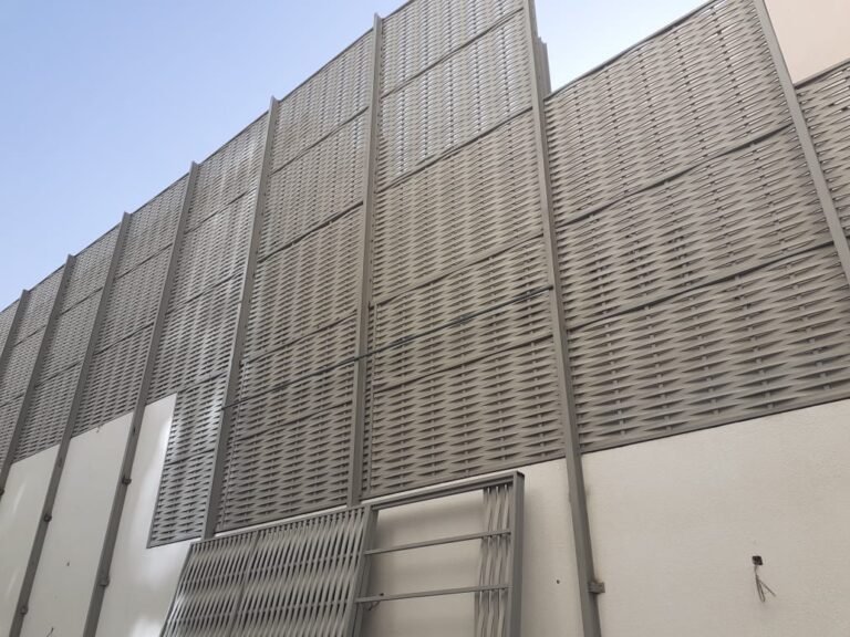 تركيب مظلات وسواتر عالية الجودة في الرياض