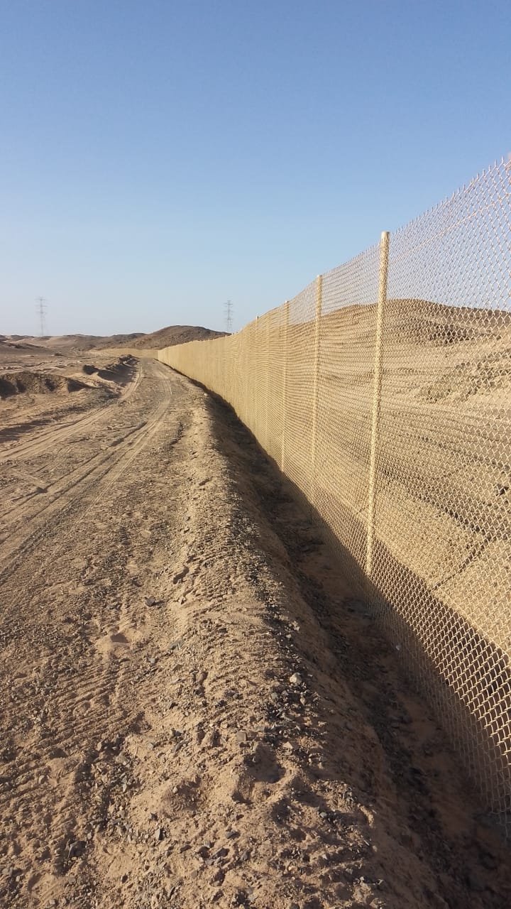 تركيب شبوك مقاومة للحرارة والظروف الجوية القاسية