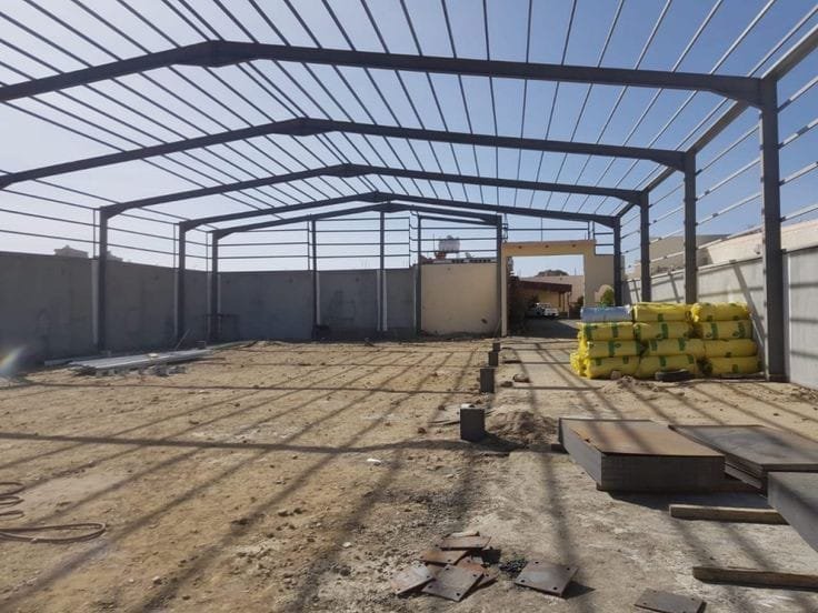 مقاول تركيب هناجر في الرياض بخبرة وكفاءة عالية في التركيب