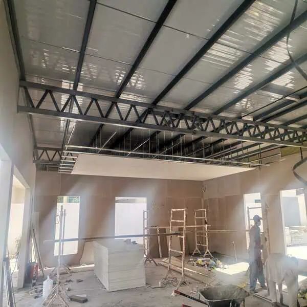 تركيب اسقف وغرف ساندوتش بانل بالرياض للمنازل والمستودعات