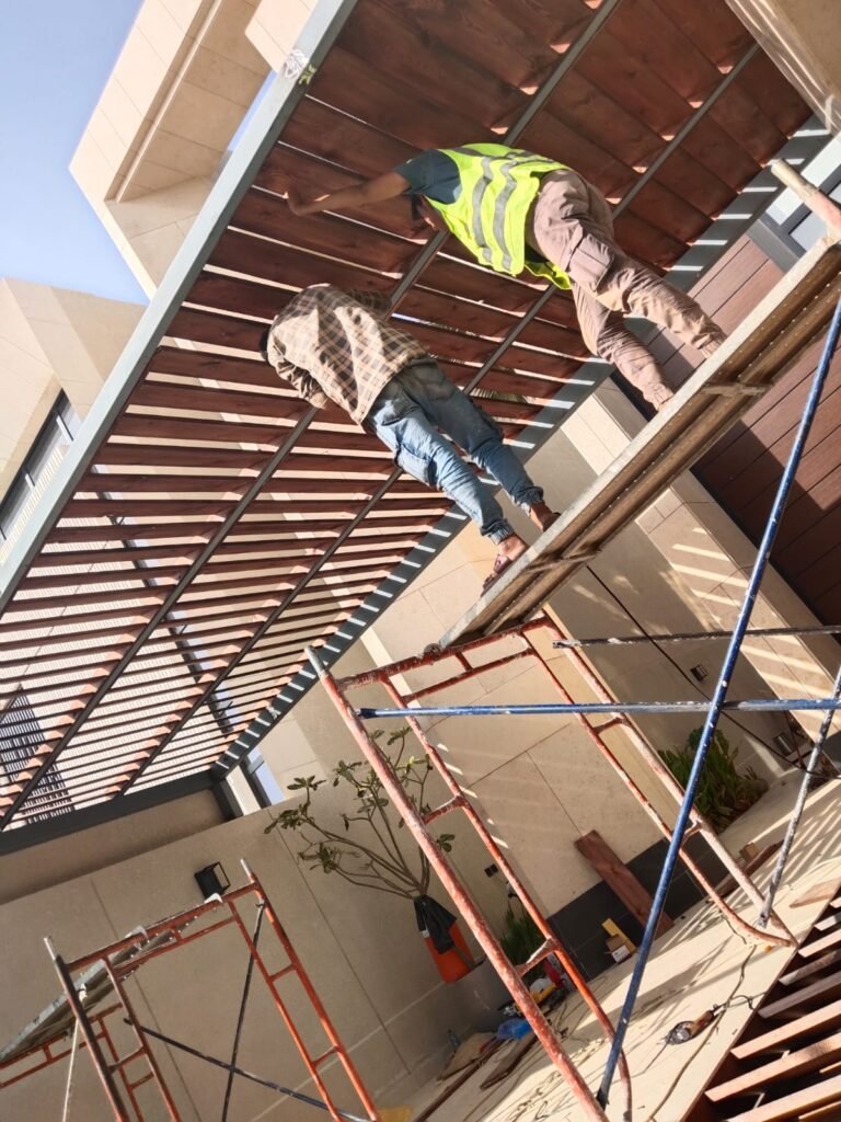 أفضل مظلات أحواش بالرياض حديدية وخشبيةب2026